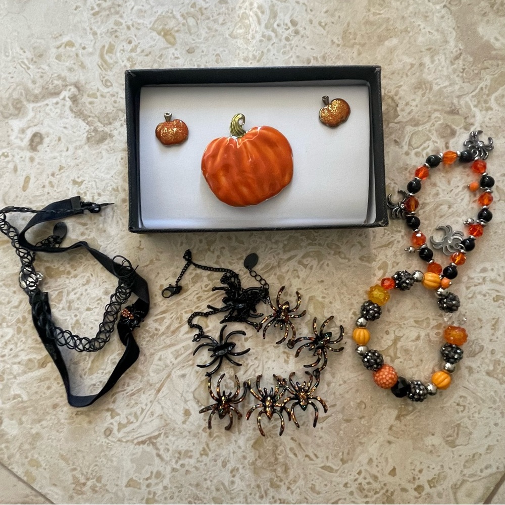 🎃NWT Jewelry Assortment🎃